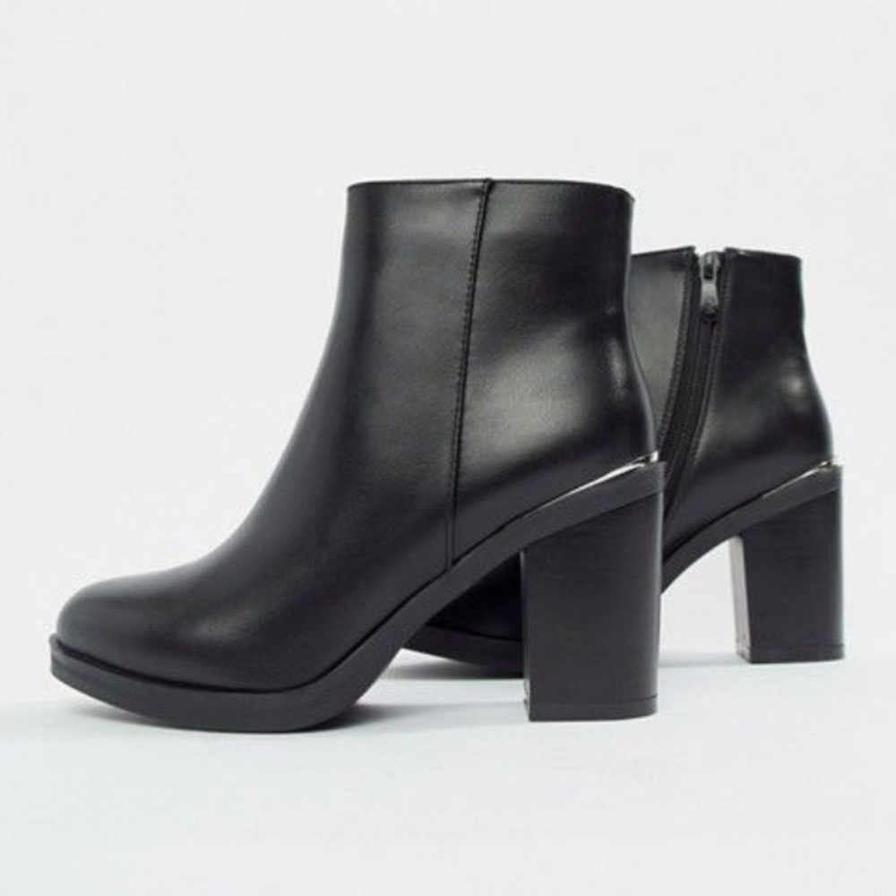 RAID Platform booties